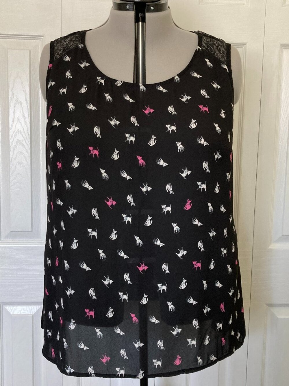 Sleeveless Black Sleeveless Tunic Top